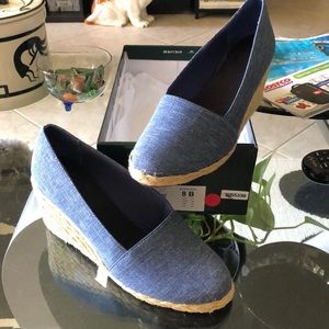 NIB Ralph Lauren Wedges